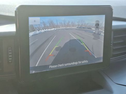 Certified 2023 Ford Explorer XLT image 21