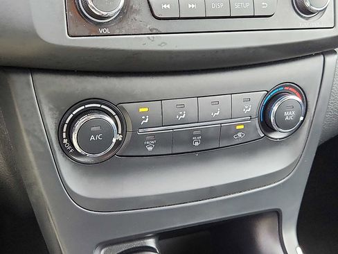 Used 2017 Nissan Sentra S image 15