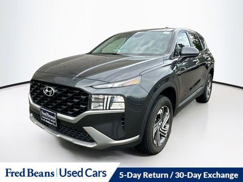 Used 2023 Hyundai Santa Fe SE image 3