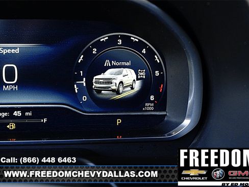 Used 2022 Chevrolet Tahoe RST w/ Luxury Package AWD/4WD image 30