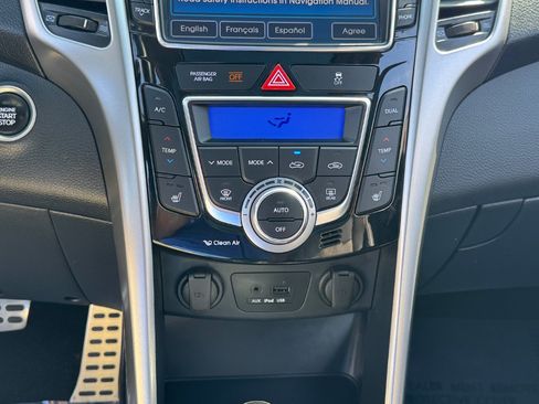 Used 2014 Hyundai Elantra GT w/ Option Group 03 FWD image 26