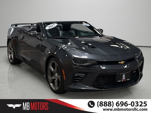 Used 2017 Chevrolet Camaro SS RWD image 6