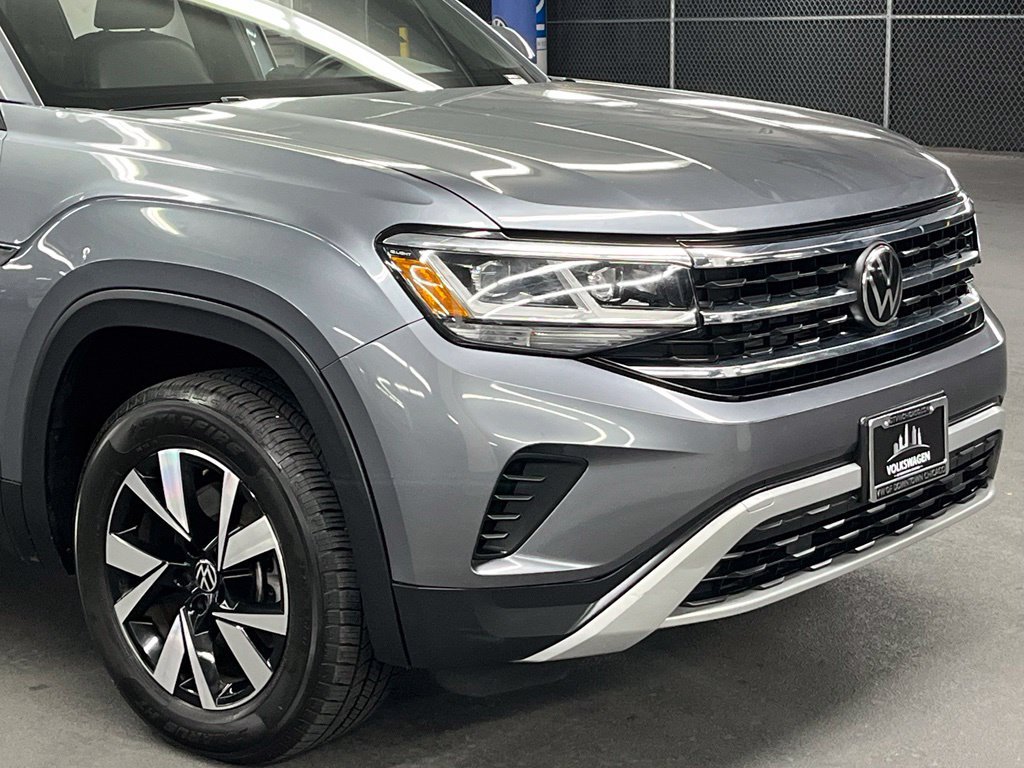 Used 2023 Volkswagen Atlas Cross Sport SE AWD/4WD image 37