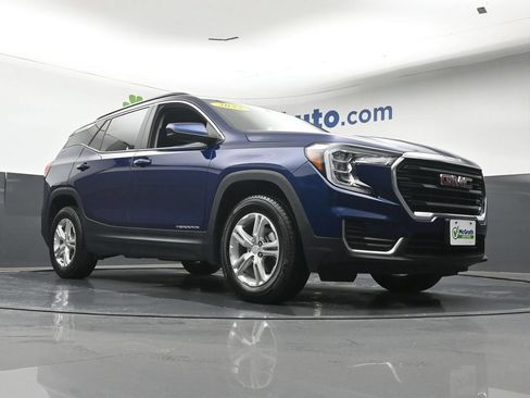 Used 2022 GMC Terrain SLE w/ Driver Convenience Package AWD/4WD image 26