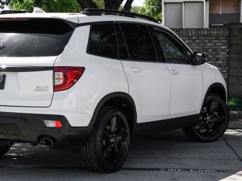 Used 2019 Honda Passport Elite image 18