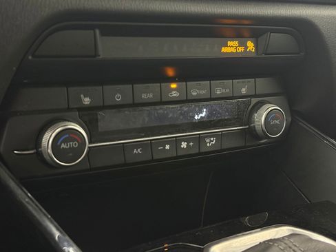 Used 2022 MAZDA CX-9 Touring image 27