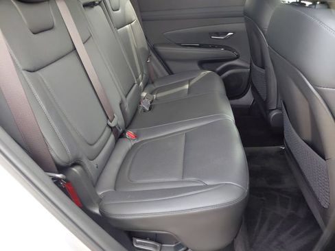 Used 2026 Hyundai Tucson Limited AWD/4WD image 17