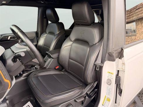 Used 2023 Ford Bronco Badlands AWD/4WD image 14