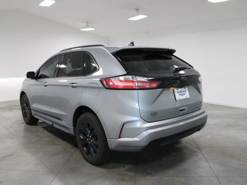 Used 2022 Ford Edge SE w/ Black Appearance Package AWD/4WD image 7