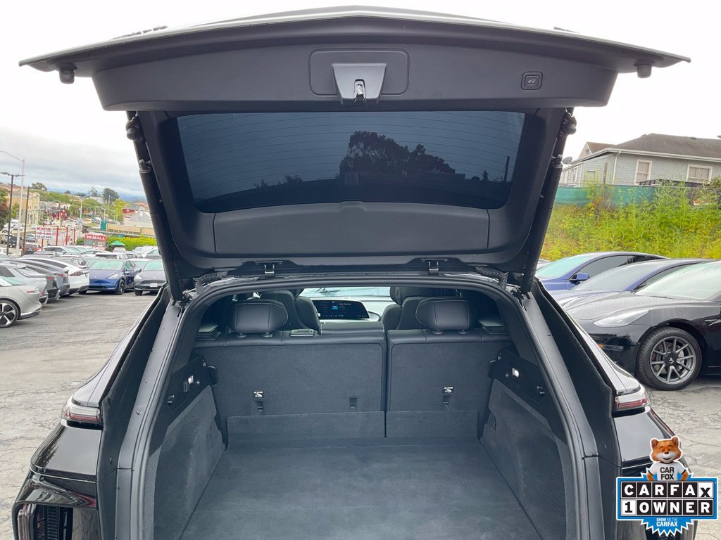 Used 2024 Cadillac Lyriq Sport RWD image 9