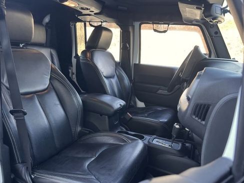 Used 2015 Jeep Wrangler Unlimited Sport w/ Quick Order Package 24S image 29