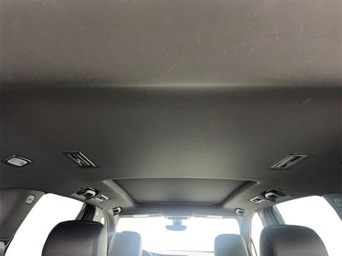 Used 2021 Cadillac XT6 Premium Luxury image 78