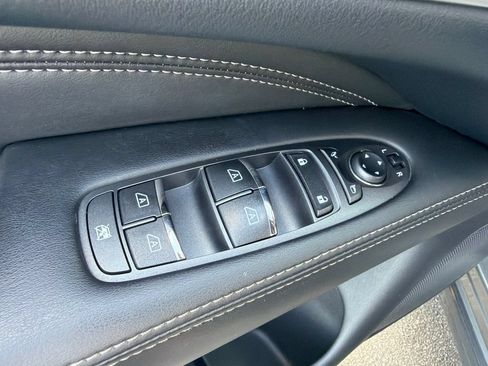 Used 2018 INFINITI QX60 Luxe AWD/4WD image 19