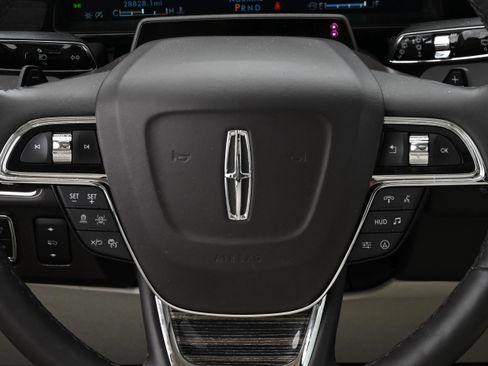 Used 2023 Lincoln Navigator Black Label image 28