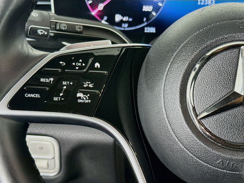 Used 2025 Mercedes-Benz GLS 450 4MATIC image 11