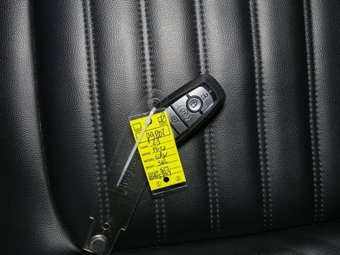 Used 2023 Ford Edge SEL w/ Convenience Package image 40