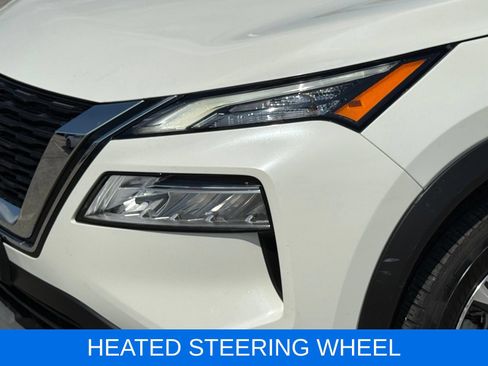 Used 2022 Nissan Rogue SV w/ SV Premium Package AWD/4WD image 16