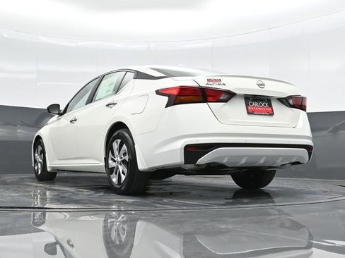 Used 2025 Nissan Altima 2.5 S image 42