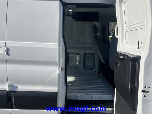 Used 2019 Ford Transit 150 148 Low Roof image 21