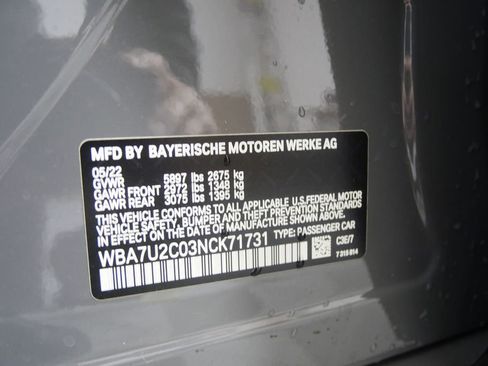 Certified 2022 BMW 750i xDrive w/ Executive Package image 30