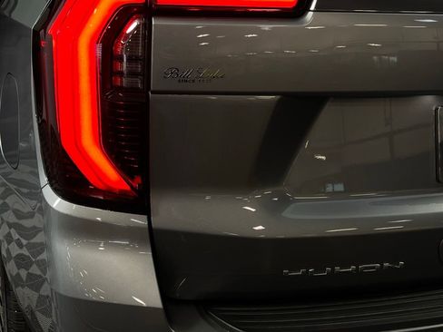 Used 2026 GMC Yukon Elevation w/ Elevation Premium Package image 13