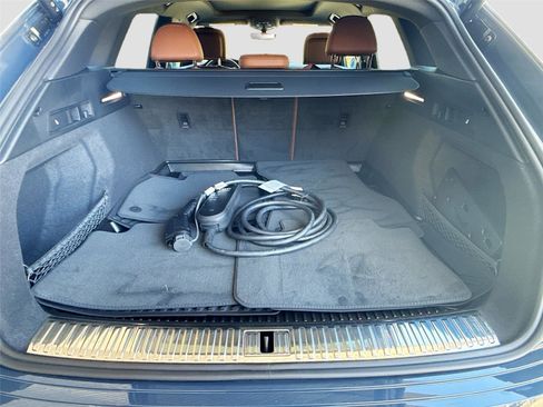 Certified 2024 Audi Q8 e-tron Premium image 27