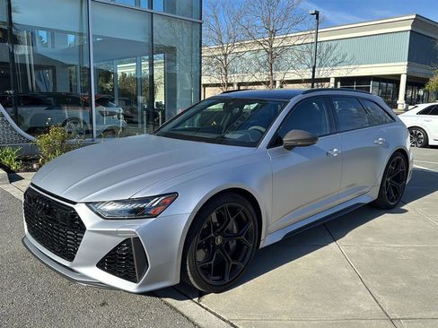 Used 2025 Audi RS 6 performance image 1