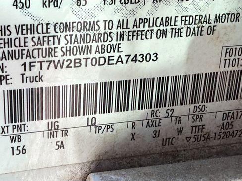 Used 2013 Ford F250 Lariat w/ Chrome Pkg image 39