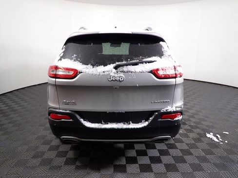 Used 2016 Jeep Cherokee Limited w/ Technology Group image 15