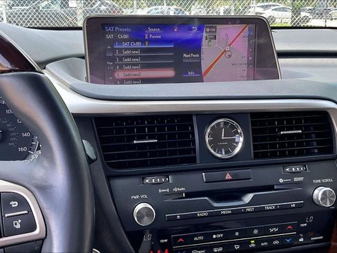 Used 2017 Lexus RX 350 FWD w/ Premium Package image 6