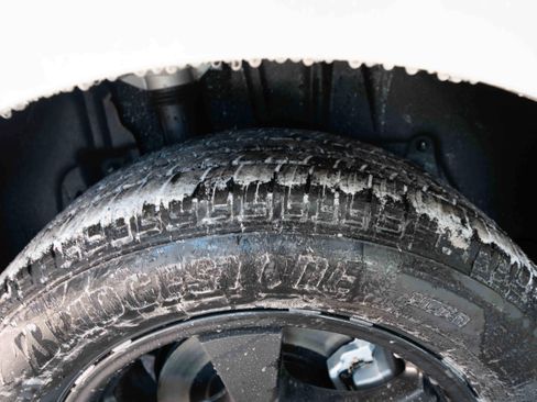 New 2026 Toyota bZ XLE image 31