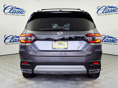 Used 2023 Honda Pilot Elite image 4