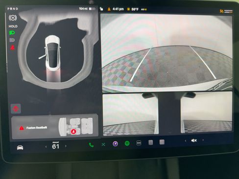 Used 2023 Tesla Model 3 Standard Range image 19