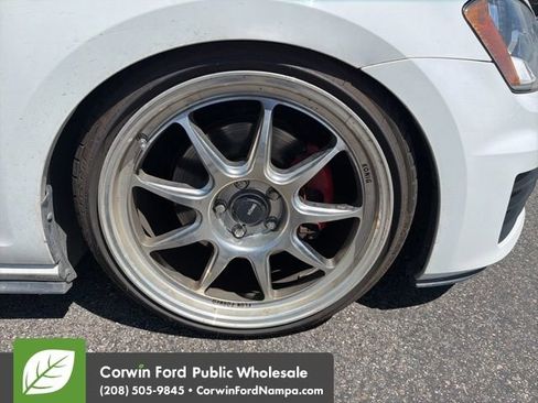 Used 2017 Volkswagen Golf 4-Door FWD image 7