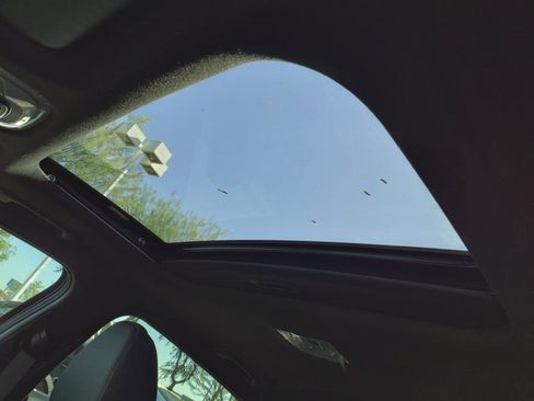 New 2025 Hyundai Elantra N Line FWD image 5