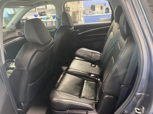 Used 2019 Acura MDX FWD image 17