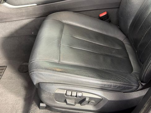 Used 2017 BMW X6 sDrive35i image 12