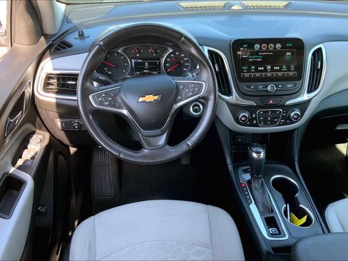 Used 2018 Chevrolet Equinox LT w/ Sun & Infotainment Package AWD/4WD image 6