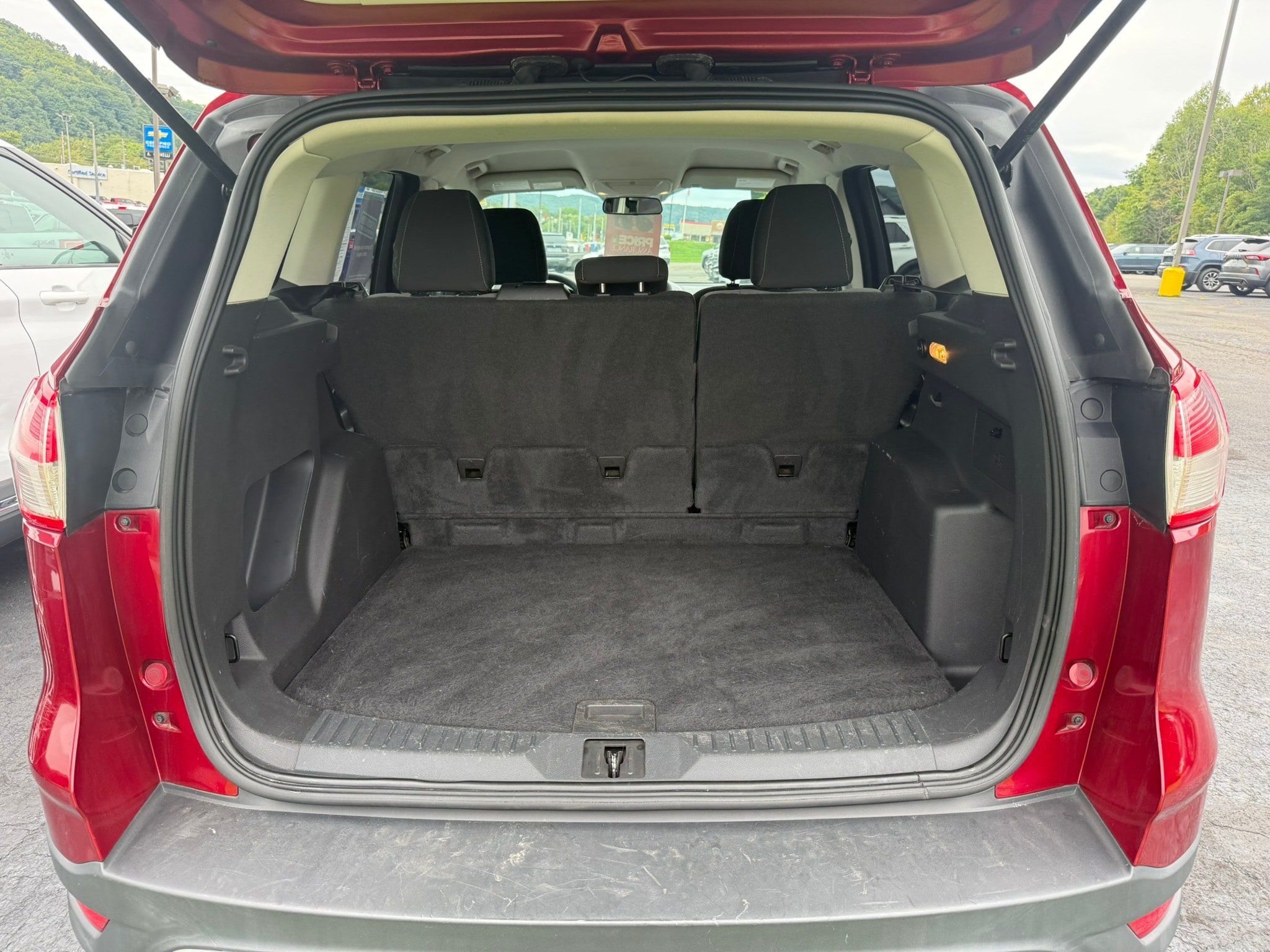 Used 2015 Ford Escape SE AWD/4WD image 5