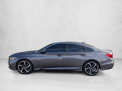 Used 2018 Honda Accord Sport image 9
