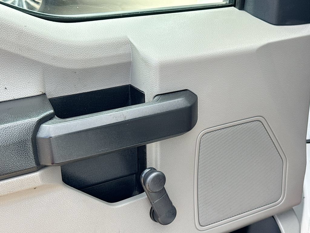 Used 2022 Ford F250 XL RWD image 17