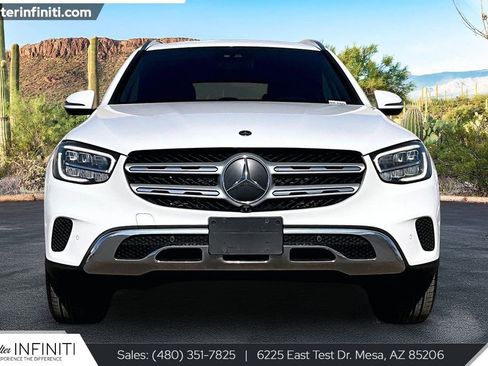 Used 2022 Mercedes-Benz GLC 300 image 3