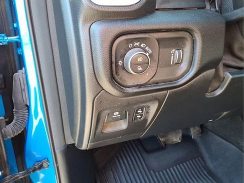 Used 2021 RAM 1500 Big Horn image 17