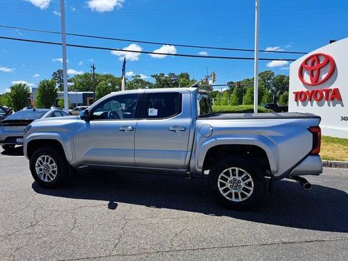 New 2026 Toyota Tacoma Limited AWD/4WD image 9