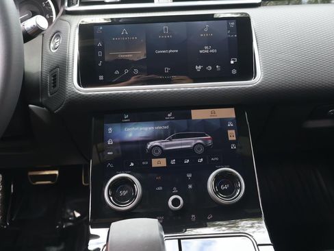 Used 2023 Land Rover Range Rover Velar HST image 22