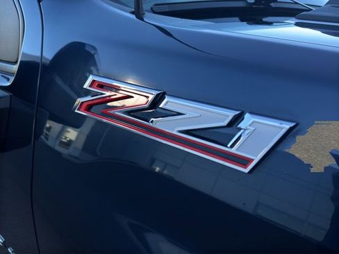 Used 2023 Chevrolet Silverado 2500 LTZ image 27