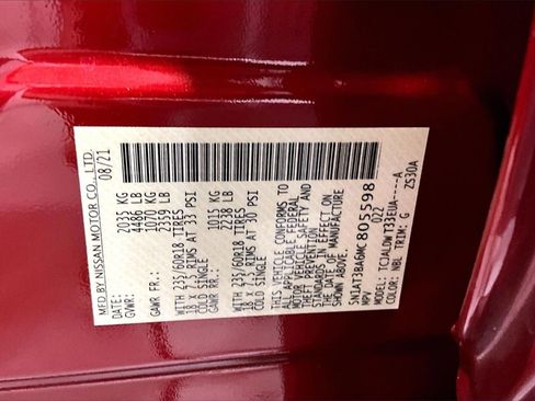 Used 2021 Nissan Rogue SV image 8