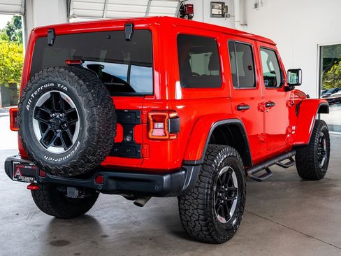 Used 2020 Jeep Wrangler Unlimited Rubicon w/ Dual Top Group image 6