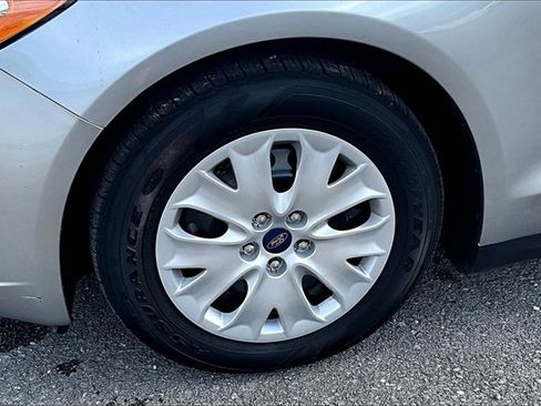 Used 2020 Ford Fusion S image 8