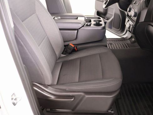 Used 2024 Chevrolet Silverado 1500 Custom image 12